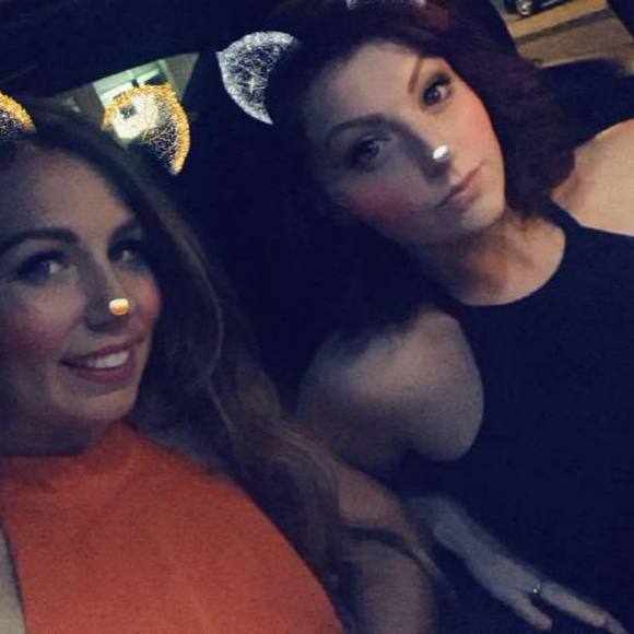 Meet your Posher, Katie - Picture 3 of 8